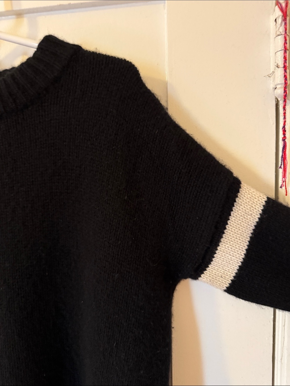 La Ligne cashmere Black sweater with white trim - Picture 2 of 5